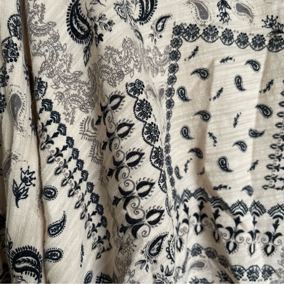 NWOT - FREE PEOPLE - WE THE FREE - Cream & Black Bandana Print - Strap Tank Top - Picture 7 of 11